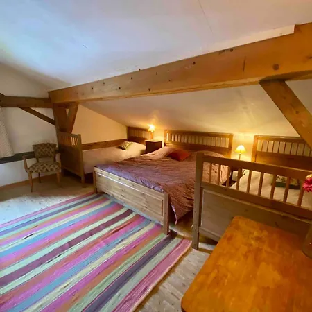 Chalet Le Ruisseau, Lindarets, Authentique, 11 Personnes