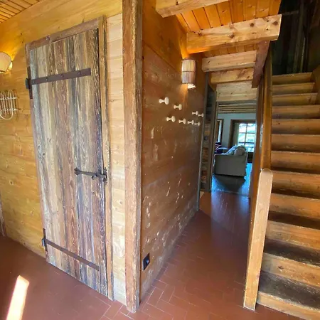 Chalet Le Ruisseau, Lindarets, Authentique, 11 Personnes *