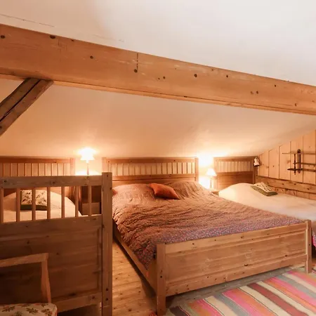 Le Ruisseau, Lindarets, Authentique, 11 Personnes Chalet Montriond
